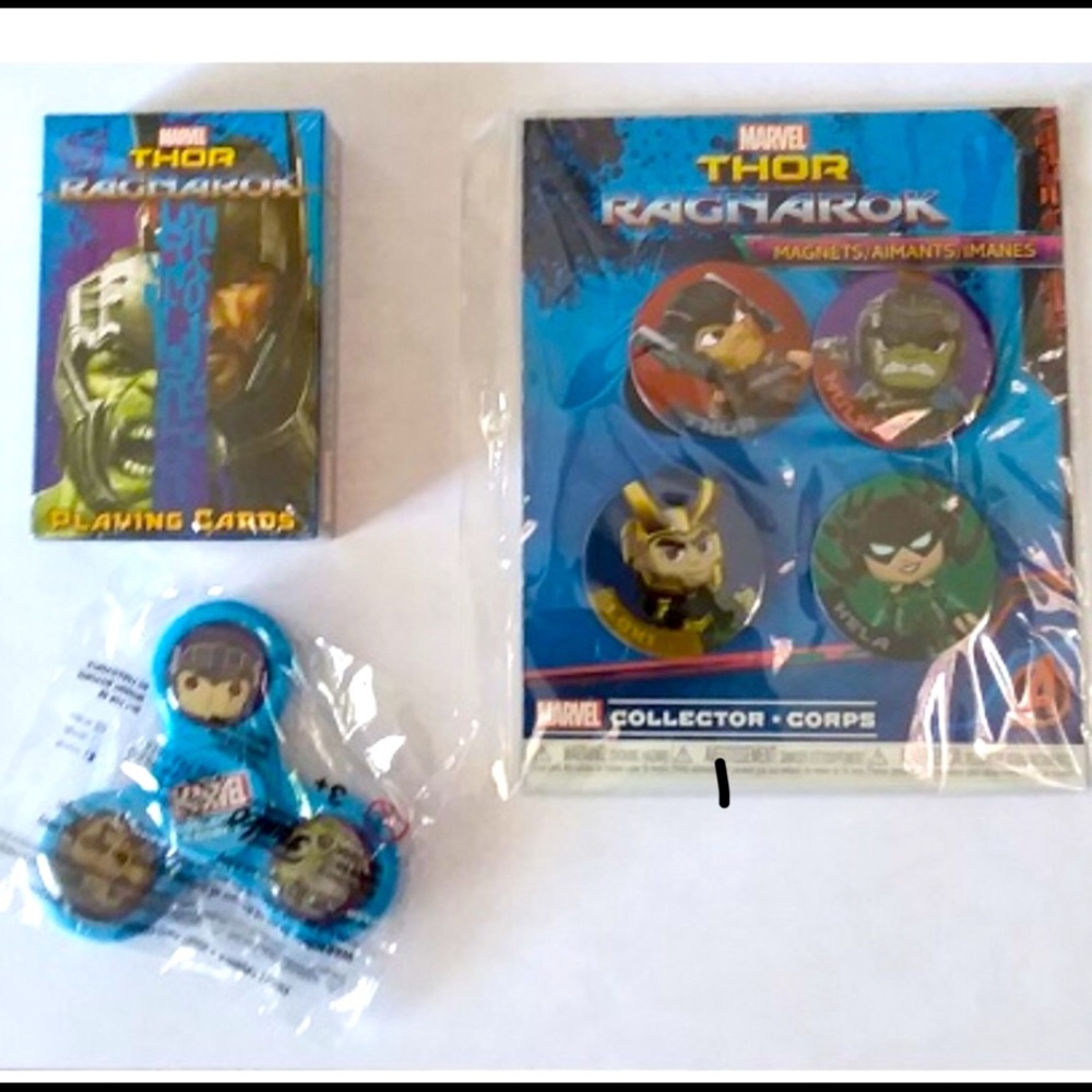 Marvel Corps Thor Ragnarok Gift Pack